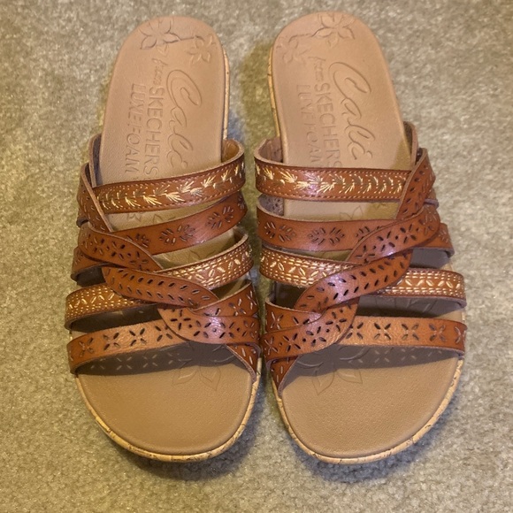 Skechers Shoes - Skechers Cali Wedged Sandals